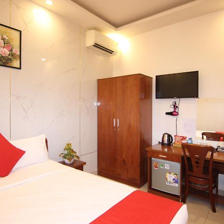 Khanh Vinh Hotel Дананг Екстериор снимка