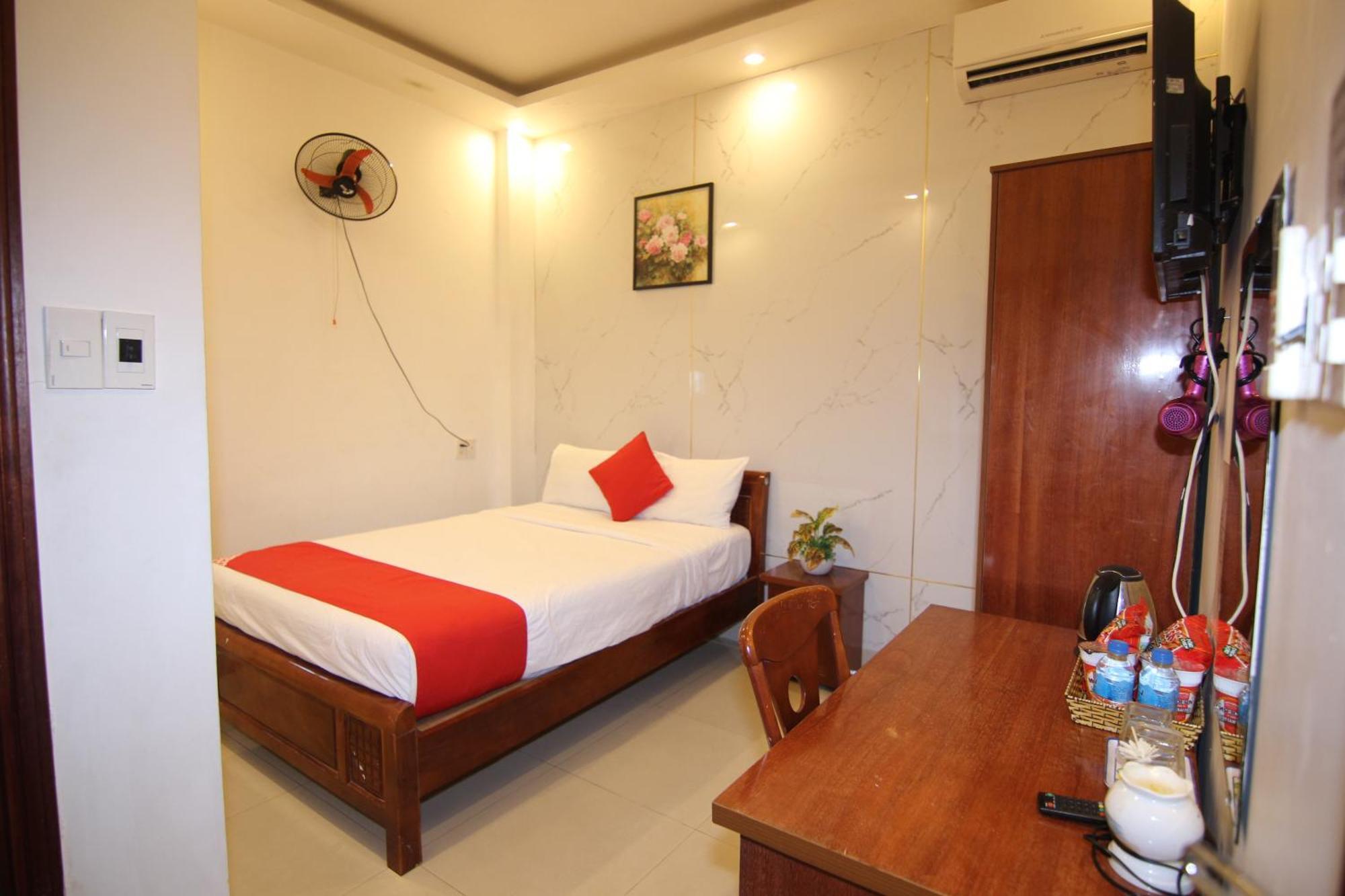 Khanh Vinh Hotel Дананг Екстериор снимка