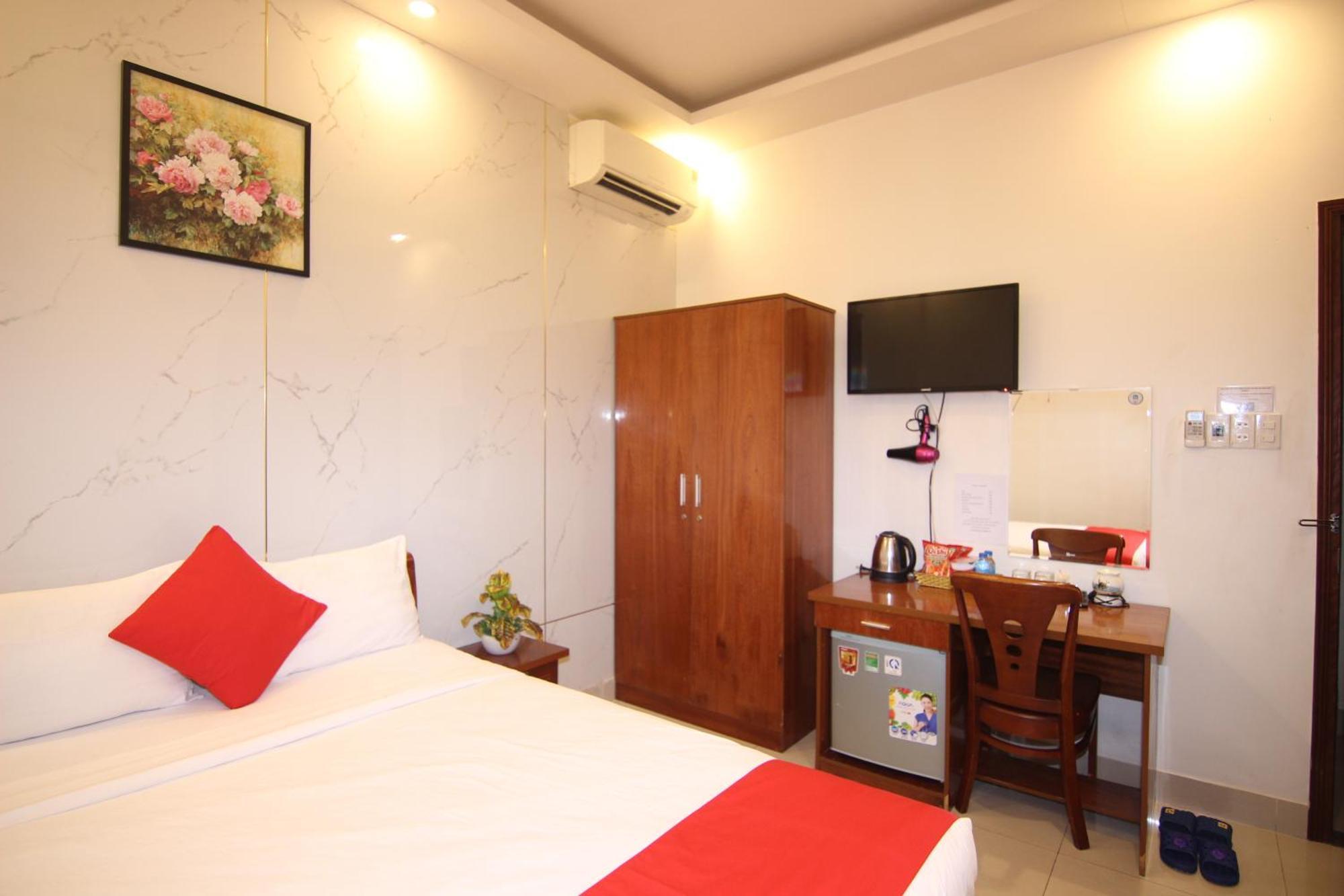 Khanh Vinh Hotel Дананг Екстериор снимка